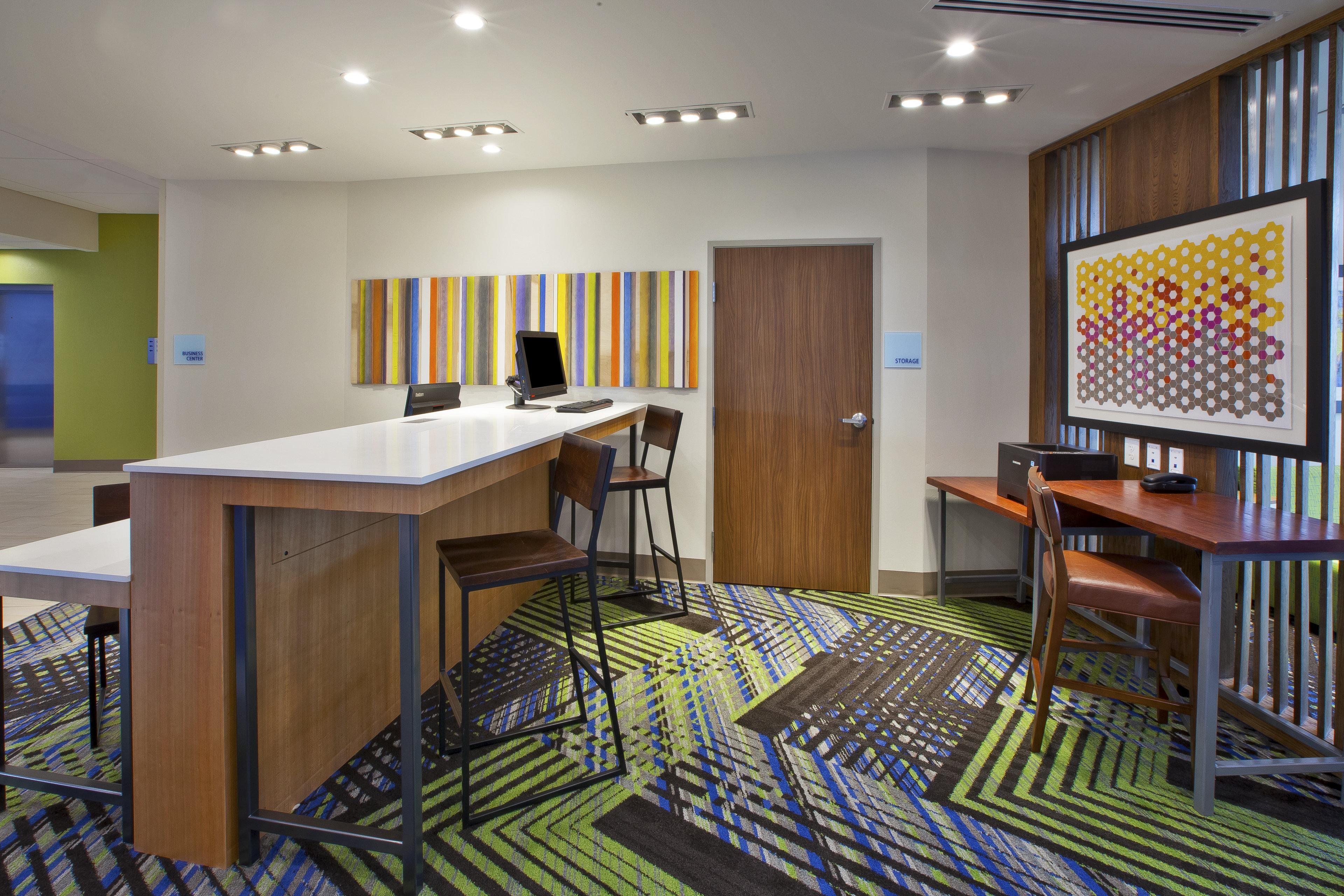 Holiday Inn Express And Suites South Hill By Ihg Εξωτερικό φωτογραφία