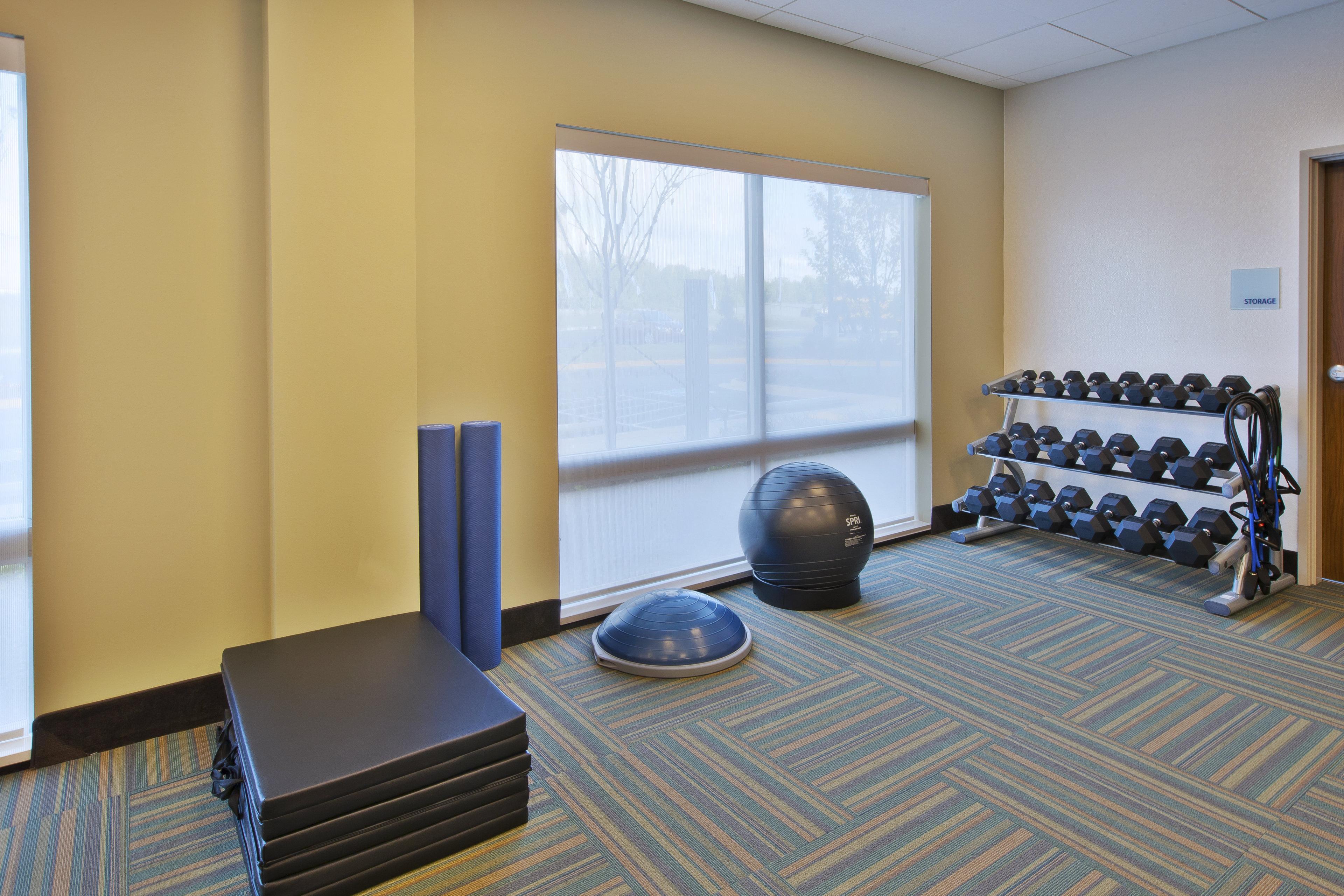 Holiday Inn Express And Suites South Hill By Ihg Εξωτερικό φωτογραφία